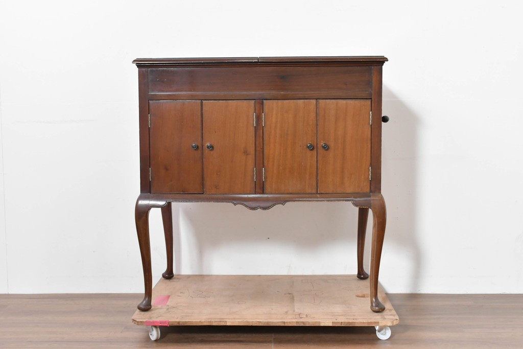 イギリスアンティーク　COLUMBIA GRAFONOLA(コロンビア・グラフォノーラ)　クラシカルな猫脚デザインのフロア型蓄音機　(R-086330)