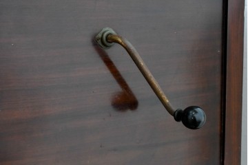 イギリスアンティーク　COLUMBIA GRAFONOLA(コロンビア・グラフォノーラ)　クラシカルな猫脚デザインのフロア型蓄音機　(R-086330)