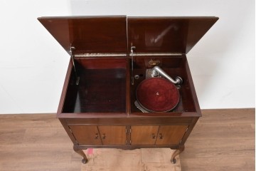 イギリスアンティーク　COLUMBIA GRAFONOLA(コロンビア・グラフォノーラ)　クラシカルな猫脚デザインのフロア型蓄音機　(R-086330)