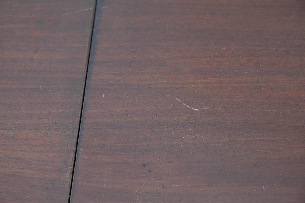 イギリスアンティーク　COLUMBIA GRAFONOLA(コロンビア・グラフォノーラ)　クラシカルな猫脚デザインのフロア型蓄音機　(R-086330)