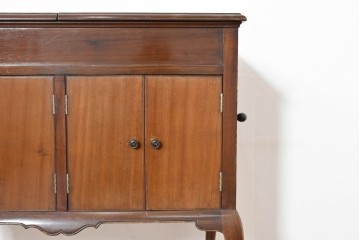 イギリスアンティーク　COLUMBIA GRAFONOLA(コロンビア・グラフォノーラ)　クラシカルな猫脚デザインのフロア型蓄音機　(R-086330)