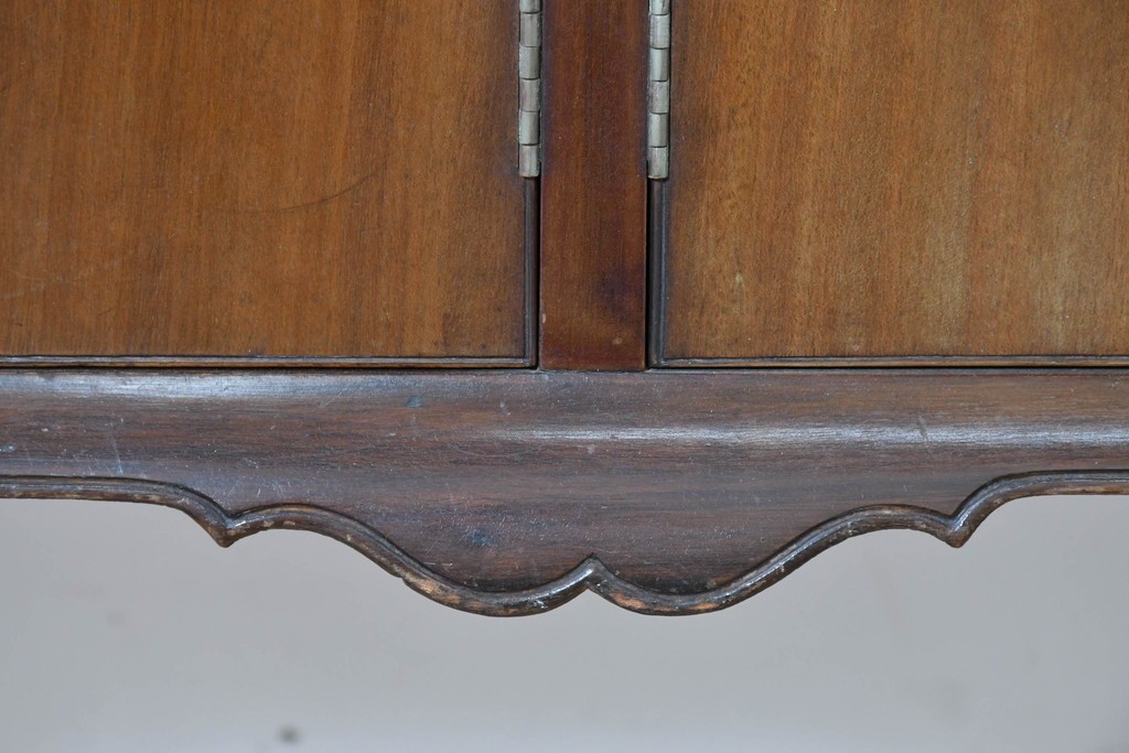 イギリスアンティーク　COLUMBIA GRAFONOLA(コロンビア・グラフォノーラ)　クラシカルな猫脚デザインのフロア型蓄音機　(R-086330)