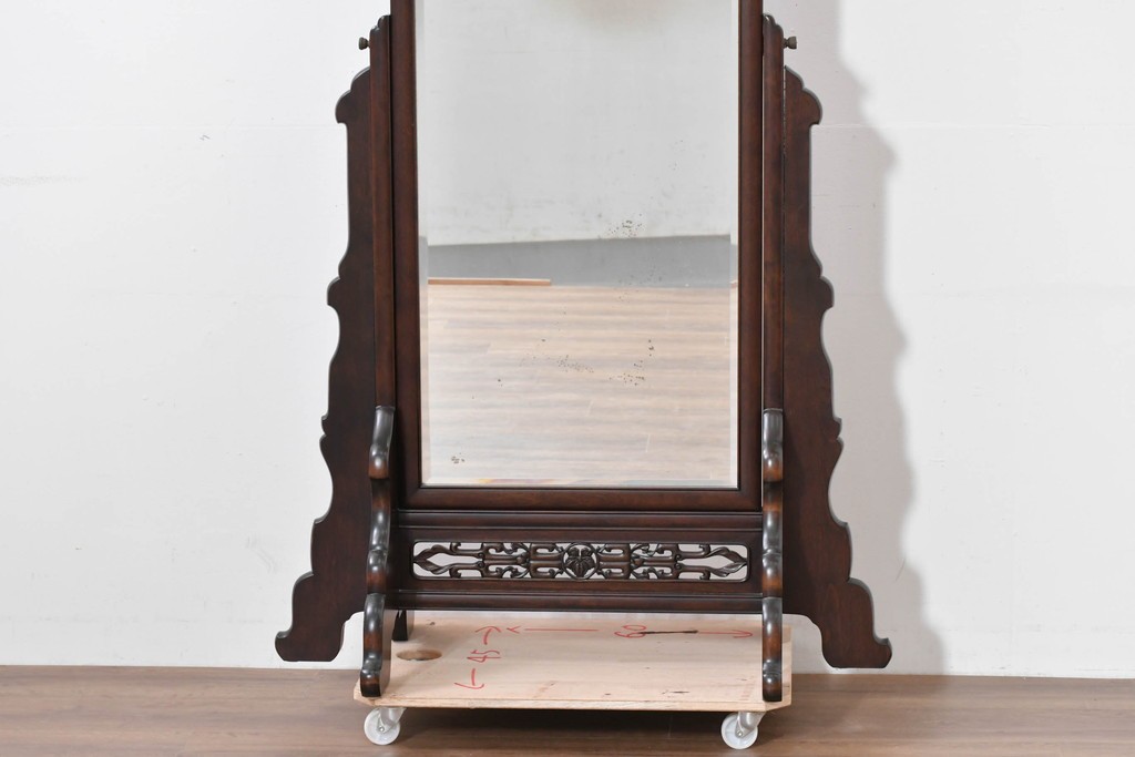 和製ヴィンテージ　上質な逸品!!　オリエンタルデザイン　丁寧に彫り込まれた透かし彫りの姿見　(R-086331)