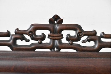 和製ヴィンテージ　上質な逸品!!　オリエンタルデザイン　丁寧に彫り込まれた透かし彫りの姿見　(R-086331)