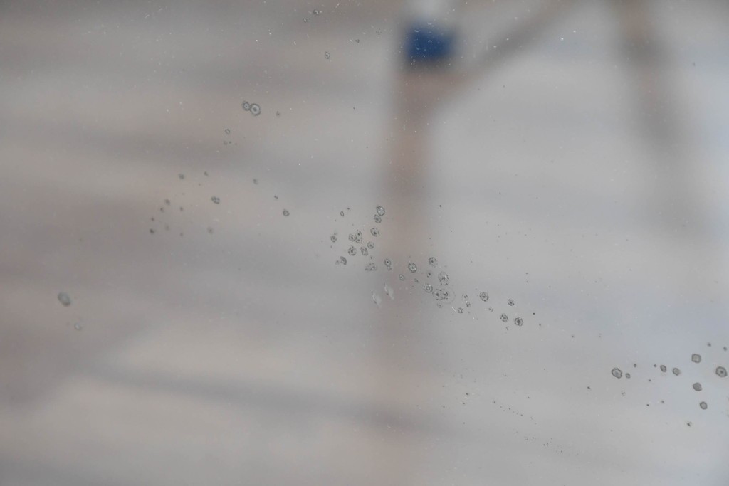 和製ヴィンテージ　上質な逸品!!　オリエンタルデザイン　丁寧に彫り込まれた透かし彫りの姿見　(R-086331)