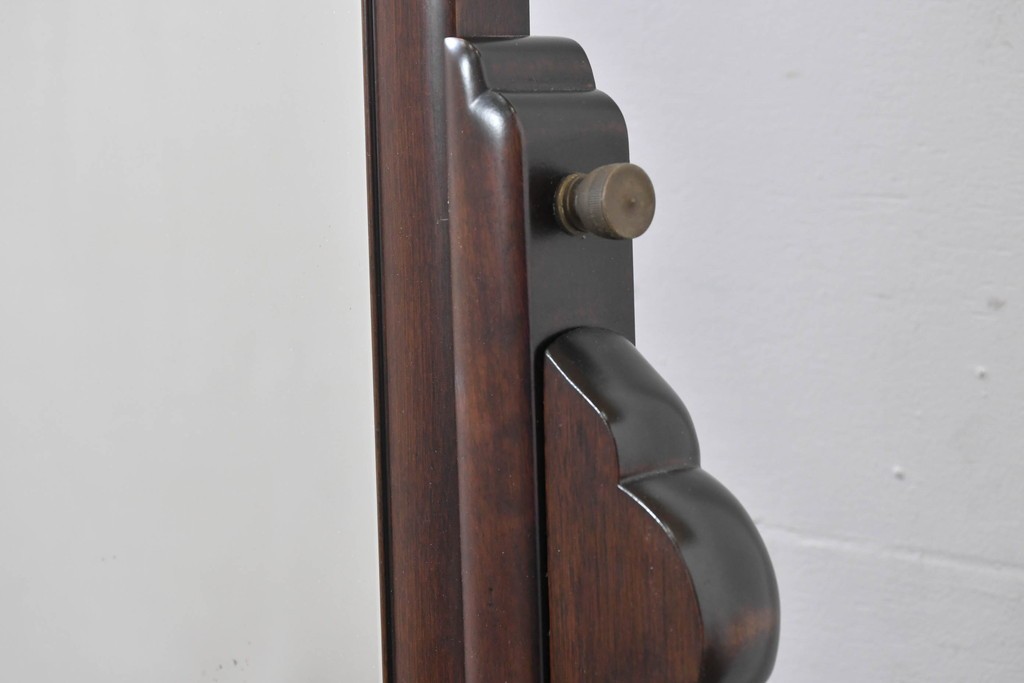 和製ヴィンテージ　上質な逸品!!　オリエンタルデザイン　丁寧に彫り込まれた透かし彫りの姿見　(R-086331)