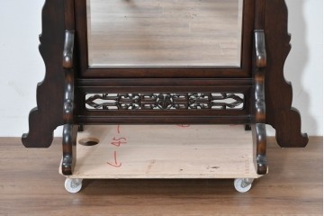 和製ヴィンテージ　上質な逸品!!　オリエンタルデザイン　丁寧に彫り込まれた透かし彫りの姿見　(R-086331)