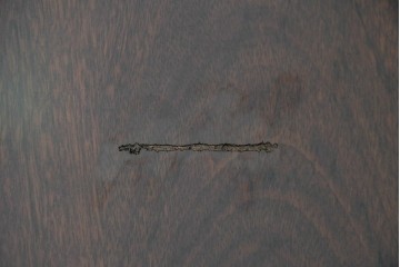 中古　美品　カリモク家具(karimoku)　COLONIAL(コロニアル)シリーズ　優雅な引手金具がアクセントの食器棚　定価約30万円　(R-086335)