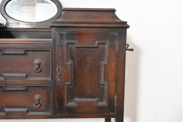 イギリスアンティーク　オーク材　Dulcetto(ダルセット)　蓄音機内蔵のミラーバックサイドボード　(R-086338)