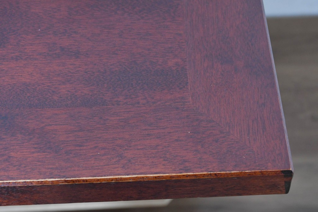 中古　美品　国産職人手作り　樺(カバ)材　深みのある赤褐色の木色が美しいライティングビューロー　(R-086339)