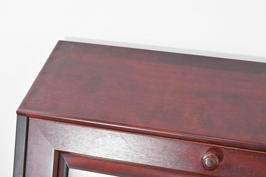 中古　美品　国産職人手作り　樺(カバ)材　深みのある赤褐色の木色が美しいライティングビューロー　(R-086339)