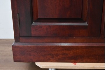 中古　美品　国産職人手作り　樺(カバ)材　深みのある赤褐色の木色が美しいライティングビューロー　(R-086339)