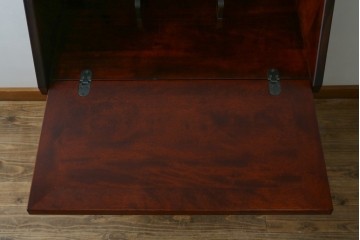 中古　美品　国産職人手作り　樺(カバ)材　深みのある赤褐色の木色が美しいライティングビューロー　(R-086339)