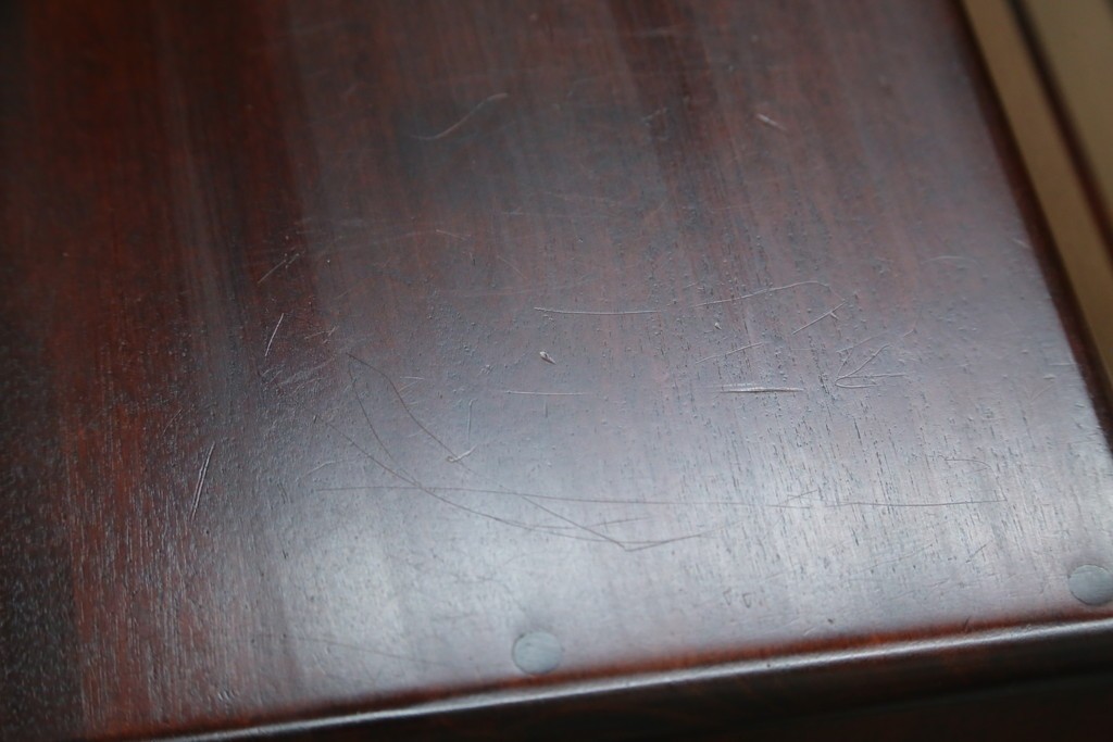 中古　美品　国産職人手作り　樺(カバ)材　深みのある赤褐色の木色が美しいライティングビューロー　(R-086339)