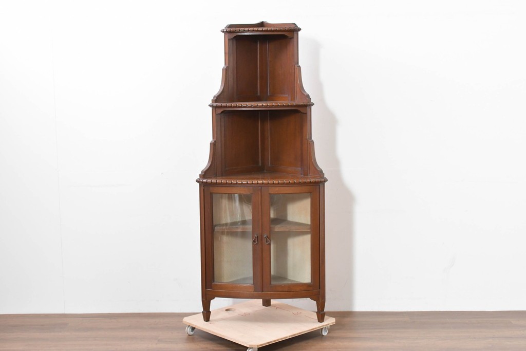 和製アンティーク　上質な作り!!　チーク材　古い洋館のコーナーキャビネット　(R-086340)