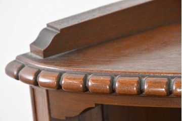 和製アンティーク　上質な作り!!　チーク材　古い洋館のコーナーキャビネット　(R-086340)