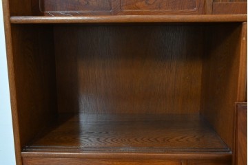 中古　美品　国産職人手作り　欅(ケヤキ)材　力強く美しい木目の茶箪笥　(R-086341)