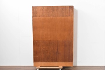 中古　美品　国産職人手作り　欅(ケヤキ)材　力強く美しい木目の茶箪笥　(R-086341)