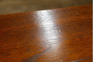 中古　美品　国産職人手作り　欅(ケヤキ)材　力強く美しい木目の茶箪笥　(R-086341)