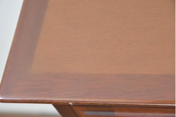 中古　美品　希少な廃番品　maruni(マルニ木工)　地中海ロイヤルシリーズ(ROYAL)　ゴールドの取手と面取り加工が上品なサイドボード　定価約30万円　(R-086342)