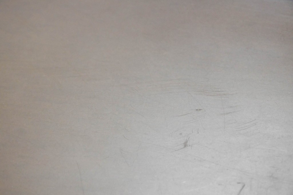 中古　美品　希少な廃番品　maruni(マルニ木工)　地中海ロイヤルシリーズ(ROYAL)　ゴールドの取手と面取り加工が上品なサイドボード　定価約30万円　(R-086342)