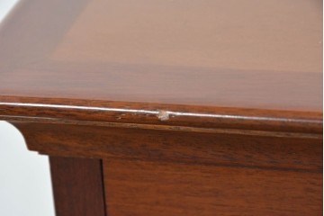 中古　美品　希少な廃番品　maruni(マルニ木工)　地中海ロイヤルシリーズ(ROYAL)　ゴールドの取手と面取り加工が上品なサイドボード　定価約30万円　(R-086342)