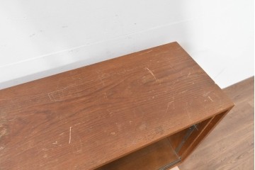 和製ヴィンテージ　オーク材　ミッドセンチュリースタイルのガラス戸付きサイドボード　(R-086344)