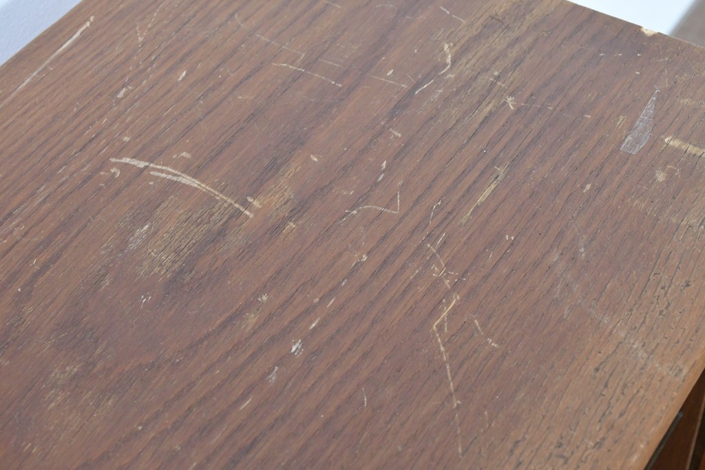 和製ヴィンテージ　オーク材　ミッドセンチュリースタイルのガラス戸付きサイドボード　(R-086344)