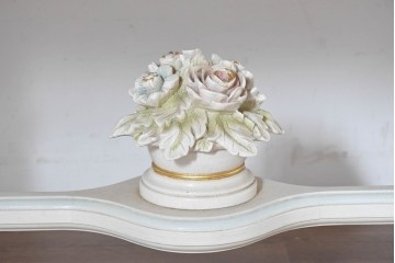 中古　イタリア高級家具　Mario Colciago&Figli(マリオ・コルチャゴ)　ロココ調の優雅な彫刻と絵付けが美しいダイニングテーブル　定価約180万円　(R-086345)