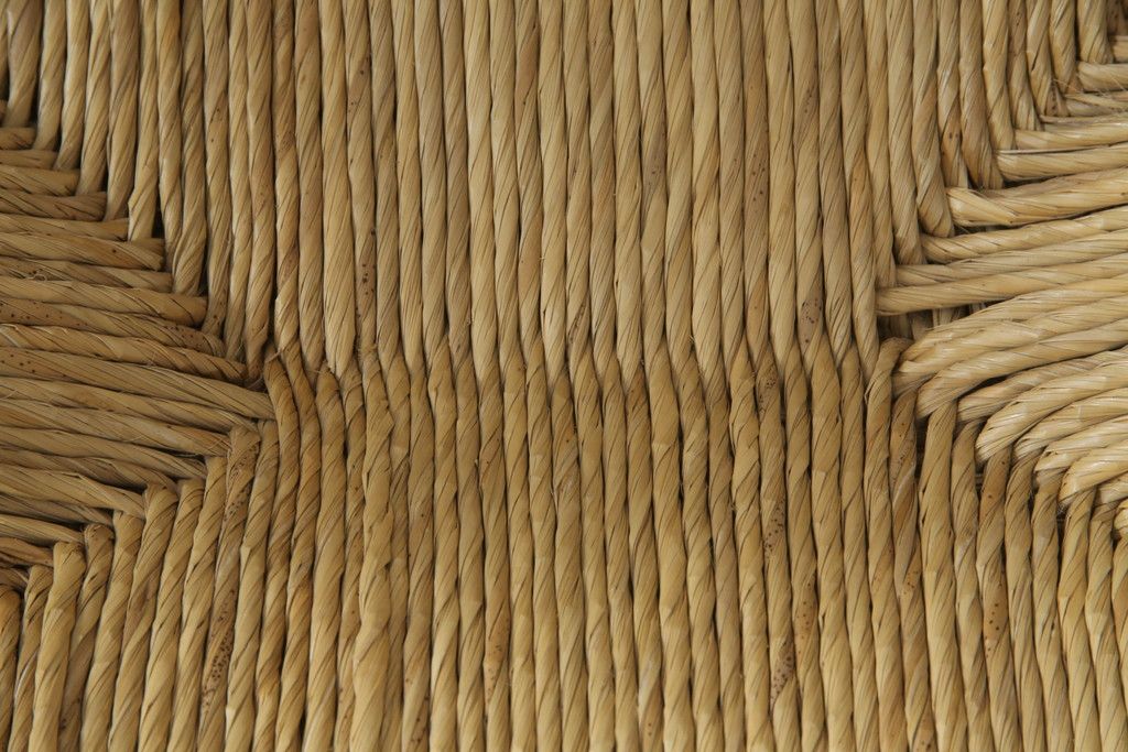 中古　美品　松本民芸家具　#521L型　直線的な木部と丁寧な編み込みが調和したラッシアームチェア　定価約19万3千円　(R-086347)