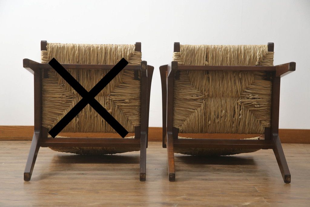 中古　美品　松本民芸家具　#521L型　直線的な木部と丁寧な編み込みが調和したラッシアームチェア　定価約19万3千円　(R-086347)