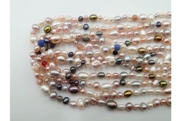 淡水真珠　SILVER(銀製)　華やかなバロックパールのネックレス1連・6連 2点セット　ケース付き　(R-086353)