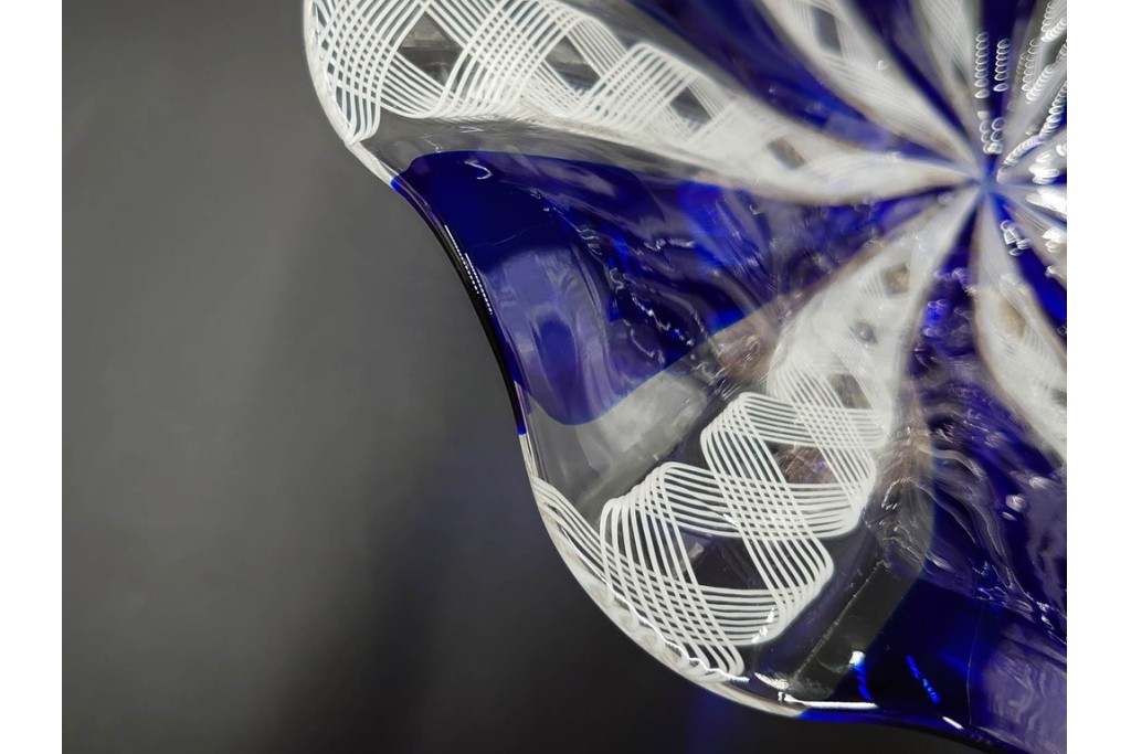 イタリア　ムラノガラス(ムラーノガラス)　ヴェネチアンガラス　高さ約12cm　金彩とフリルデザインが優雅なコンポート　(R-086354)