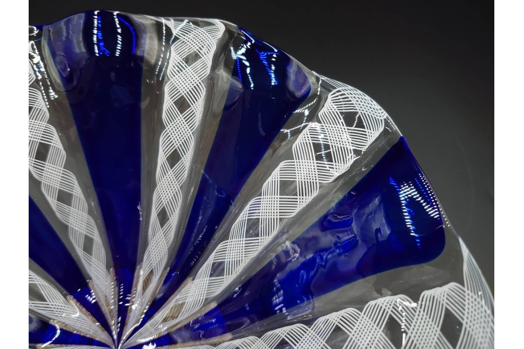 イタリア　ムラノガラス(ムラーノガラス)　ヴェネチアンガラス　高さ約12cm　金彩とフリルデザインが優雅なコンポート　(R-086354)