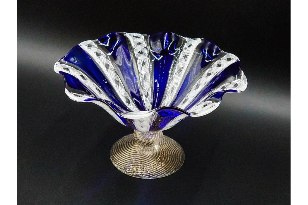 イタリア　ムラノガラス(ムラーノガラス)　ヴェネチアンガラス　高さ約12cm　金彩とフリルデザインが優雅なコンポート　(R-086354)