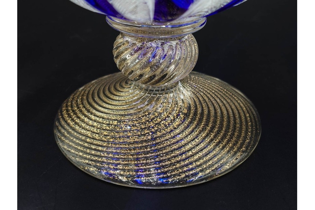 イタリア　ムラノガラス(ムラーノガラス)　ヴェネチアンガラス　高さ約12cm　金彩とフリルデザインが優雅なコンポート　(R-086354)