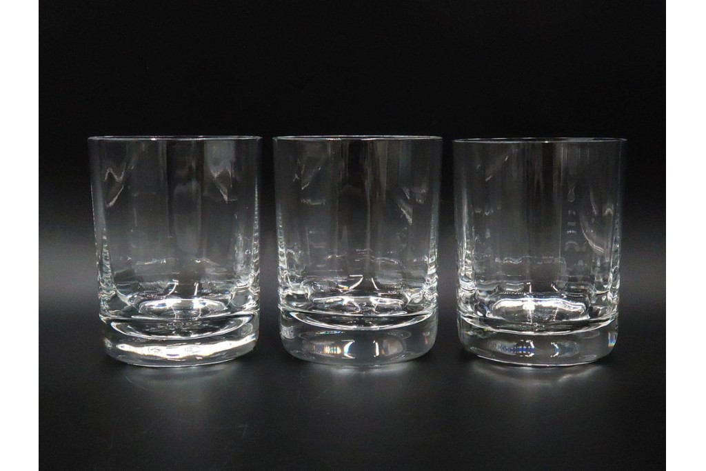フランス　Baccarat(バカラ)　カプリ　波打つフォルムが優雅なタンブラー3客セット　(R-086357)