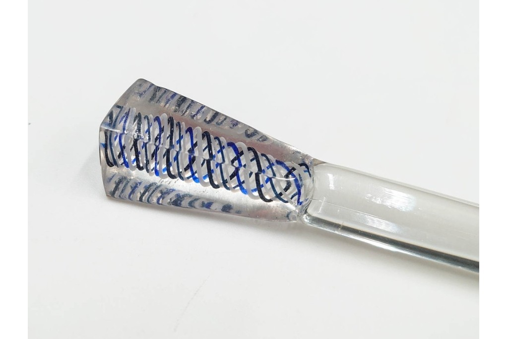 江戸～明治期　ガラス製　涼やかな意匠が美しい笄　(R-086359)