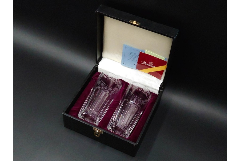 フランス　Baccarat(バカラ)　キリンコレクターズグラス　縁の装飾が上品なハイボールグラス2客セット　外箱付き　(R-086362)