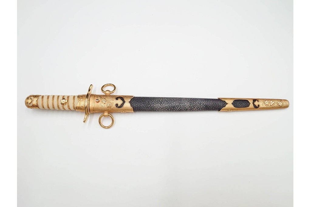 東郷神社公式認定　東郷元帥の短剣(鮫皮の模造刀)　外箱・刀袋付き　(R-086369)