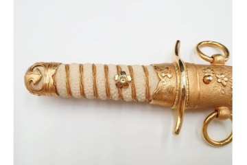 東郷神社公式認定　東郷元帥の短剣(鮫皮の模造刀)　外箱・刀袋付き　(R-086369)