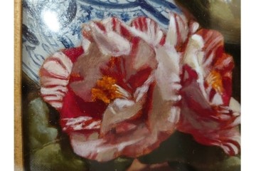 真作　青木敏郎　「椿と楽譜」　油彩画　SM(S)サイズ　定価約189万円　外箱付き　(R-086372)