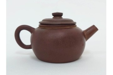 時代物　中国・唐物　孟臣作　素朴な丸みが味わい深い朱泥の急須　(R-086375)