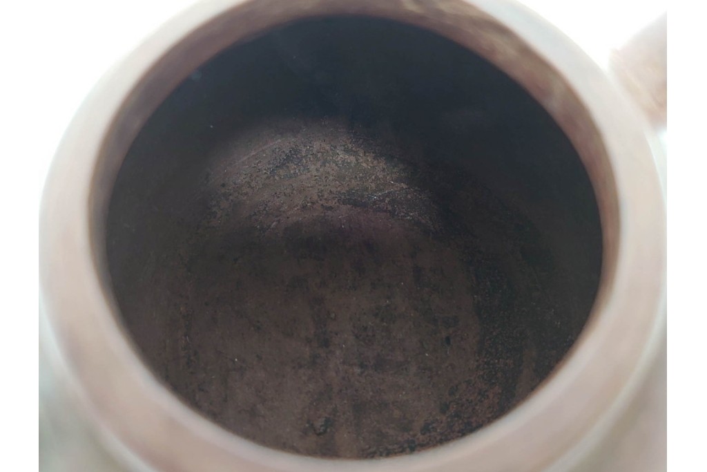 時代物　中国・唐物　孟臣作　素朴な丸みが味わい深い朱泥の急須　(R-086375)