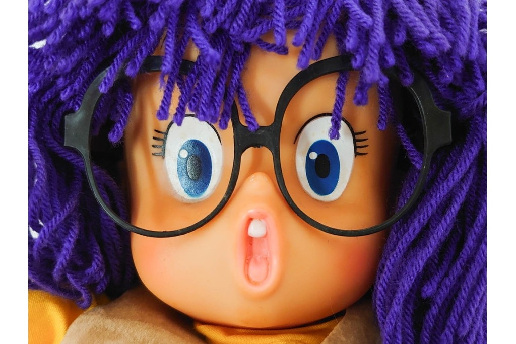 ポピー社　Dr.スランプ　スペシャルコスチュームを着たパワーギャルアラレちゃんの人形　外箱付き　(R-086376)