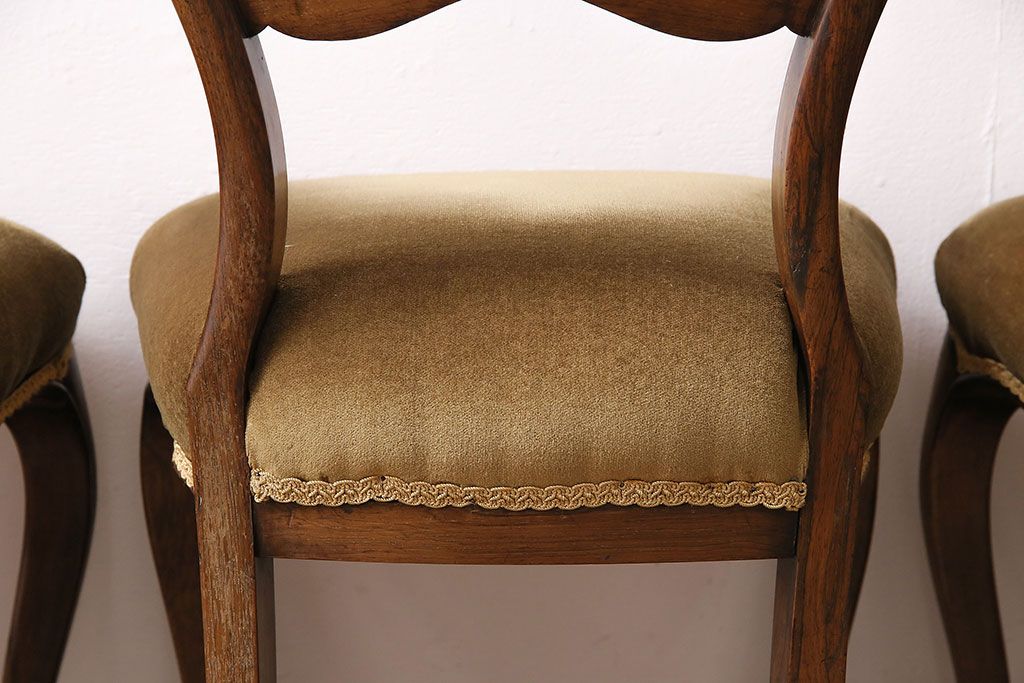 フランスアンティーク　ウォールナット材　背もたれの曲線が美しいチェア2脚セット　(R-086380)