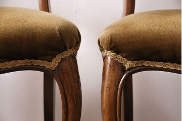 フランスアンティーク　ウォールナット材　背もたれの曲線が美しいチェア2脚セット　(R-086380)