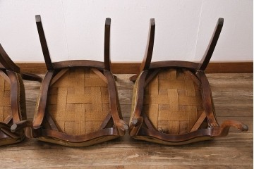 フランスアンティーク　ウォールナット材　背もたれの曲線が美しいチェア2脚セット　(R-086380)