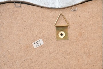 中古　イタリア製　シルバーのペイントとロココ調の彫刻が華やかなウォールミラー　(R-086382)