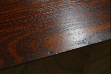 中古　岩谷堂箪笥　前面(欅材)　内部(桐材)　厚手の金具が存在感を放つ衣装箪笥　(R-086385)